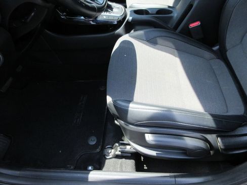 Used 2023 Kia Seltos S w/ Navigation Package AWD/4WD image 20