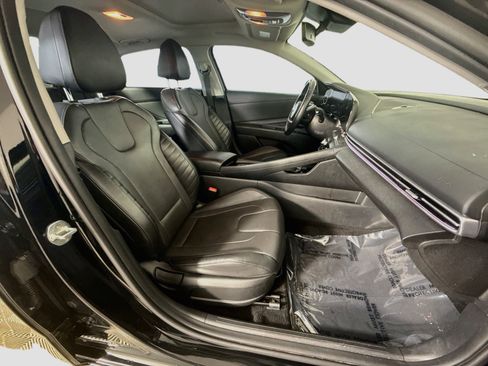 Used 2023 Hyundai Elantra Limited FWD image 29