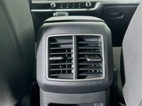 Used 2024 Kia Sportage LX image 26