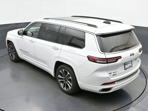 Used 2023 Jeep Grand Cherokee L Overland image 22