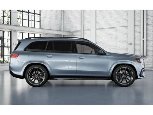 New 2026 Mercedes-Benz GLS 450 4MATIC image 2