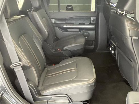 Used 2023 Ford Expedition Platinum AWD/4WD image 14