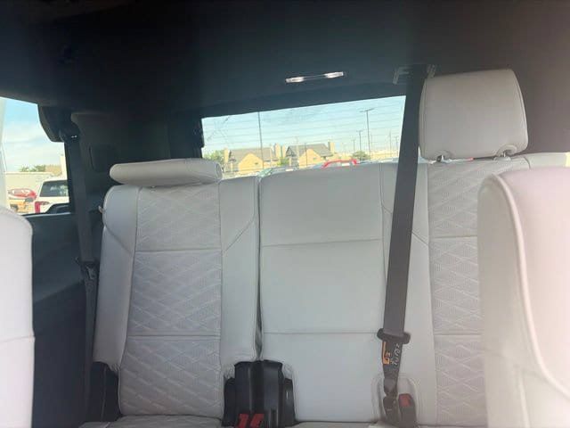 Certified 2026 Cadillac Escalade Platinum Luxury w/ LPO, Floor Liner Package AWD/4WD image 15