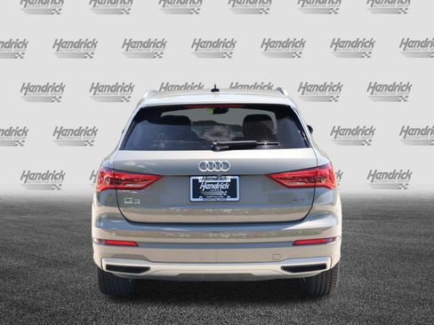 Used 2020 Audi Q3 2.0T Premium Plus AWD/4WD image 8