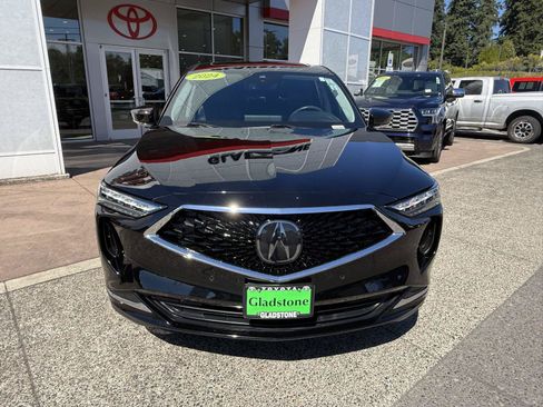 Used 2024 Acura MDX SH-AWD w/ Technology Package image 9