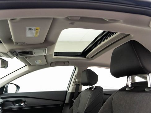 Used 2025 Honda Accord SE image 17