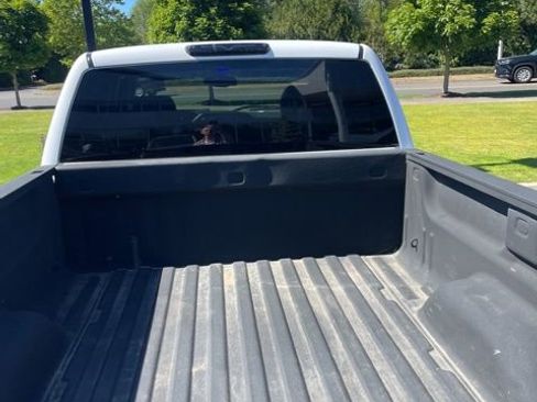 Used 2007 Chevrolet Silverado 1500 LT w/ 1LT Convenience Package AWD/4WD image 19