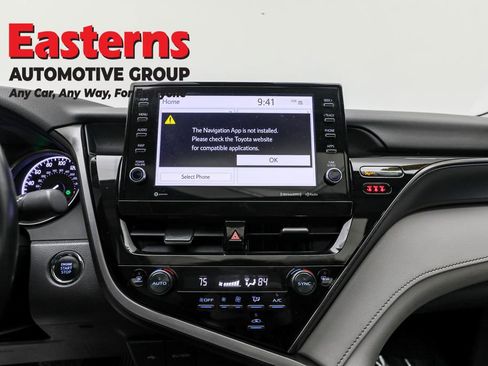 Used 2024 Toyota Camry SE w/ Cold Weather Package image 12