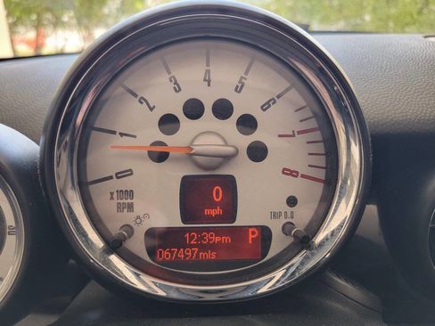 Used 2013 MINI Cooper Convertible image 30