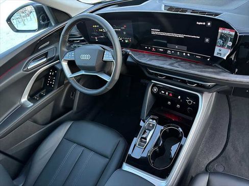 New 2025 Audi Q5 Premium Plus image 11