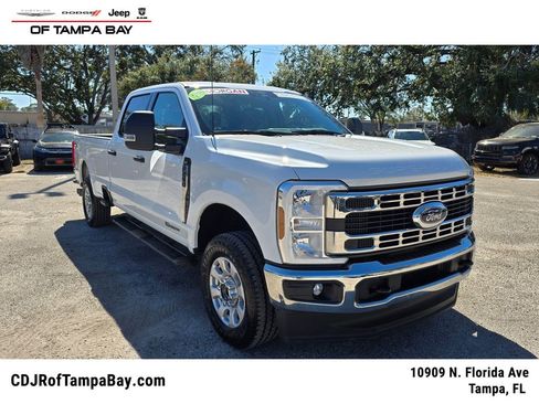 Used 2024 Ford F250 XLT image 1