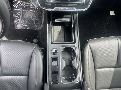 New 2026 Lincoln Corsair Reserve AWD/4WD image 15