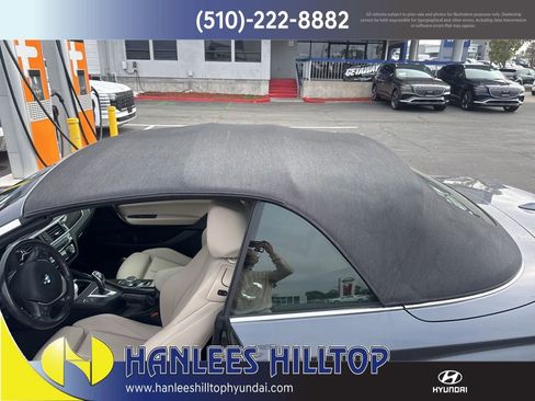 Used 2021 BMW 230i xDrive Convertible w/ Premium Package image 31