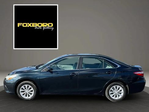 Used 2015 Toyota Camry LE FWD image 8