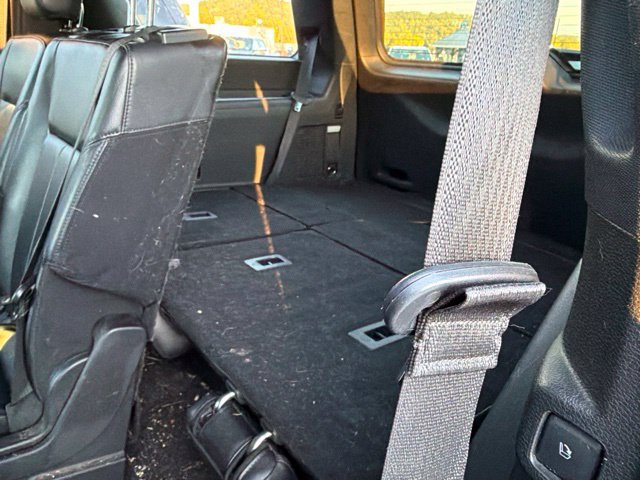 Used 2019 Ford Expedition XLT w/ Equipment Group 202A RWD image 28