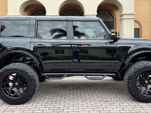 Used 2024 Ford Bronco Outer Banks AWD/4WD image 34
