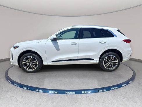 Used 2025 Audi Q5 Premium w/ Convenience Package AWD/4WD image 9
