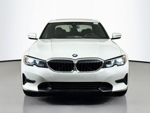 Used 2020 BMW 330i Sedan w/ Driving Assistance Package RWD image 2