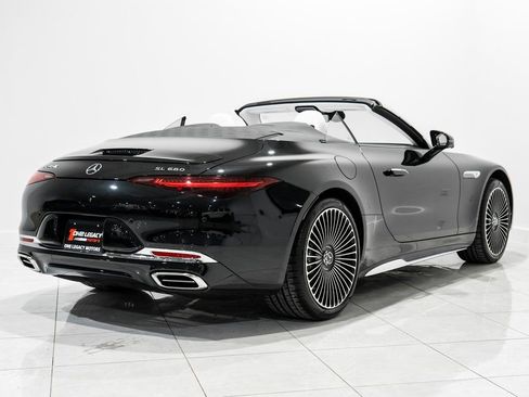 Used 2026 Mercedes-Benz Maybach SL 680 image 7