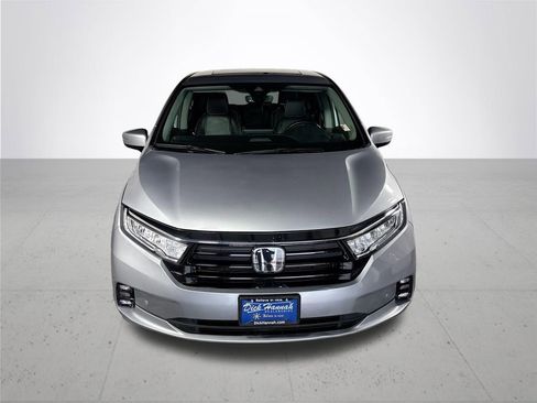 Used 2023 Honda Odyssey Elite image 3