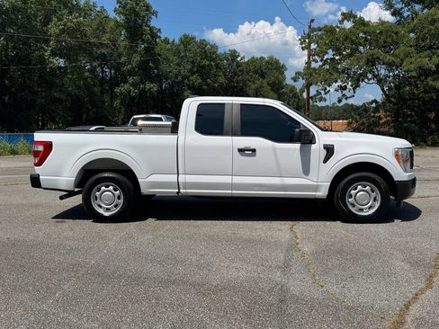 Used 2022 Ford F150 XL w/ Equipment Group 101A High RWD image 4