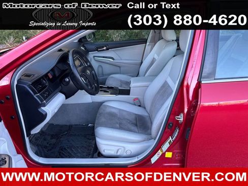 Used 2014 Toyota Camry XLE image 7