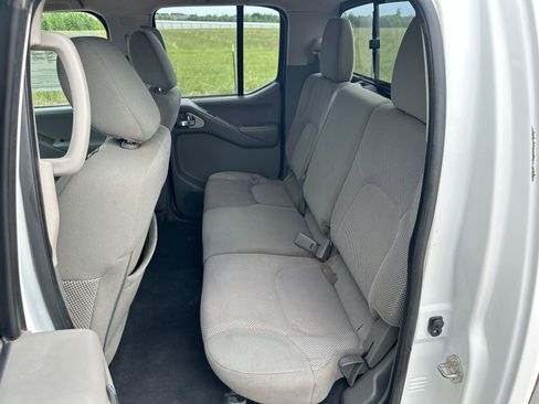 Used 2019 Nissan Frontier SV RWD image 22
