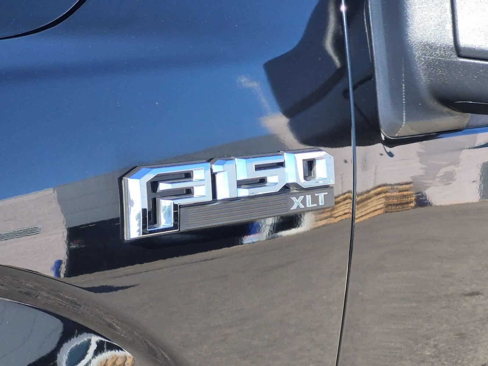 Used 2019 Ford F150 XLT w/ Equipment Group 302A Luxury AWD/4WD image 13
