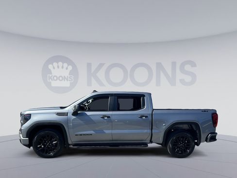 Used 2023 GMC Sierra 1500 Pro w/ Graphite Edition image 2