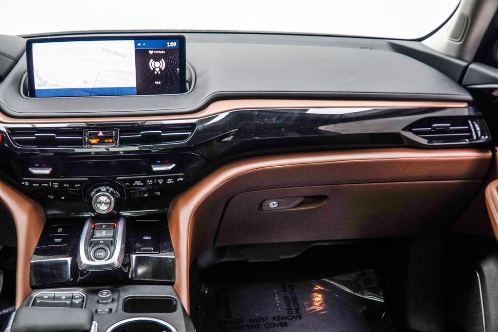 Used 2024 Acura MDX w/ Technology Package FWD image 21