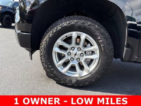Used 2025 Chevrolet Silverado 1500 RST w/ Z71 Off-Road Package AWD/4WD image 9