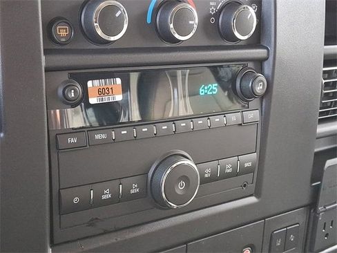 New 2025 Chevrolet Express 3500 LS image 11