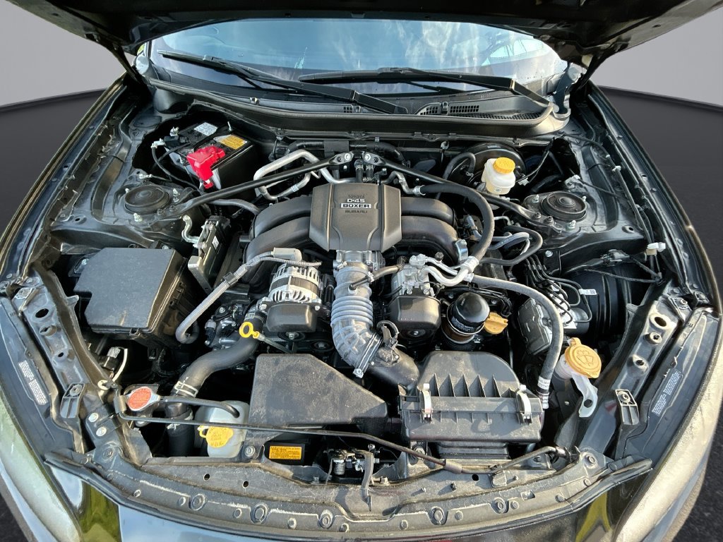 Used 2025 Toyota GR86 RWD image 31