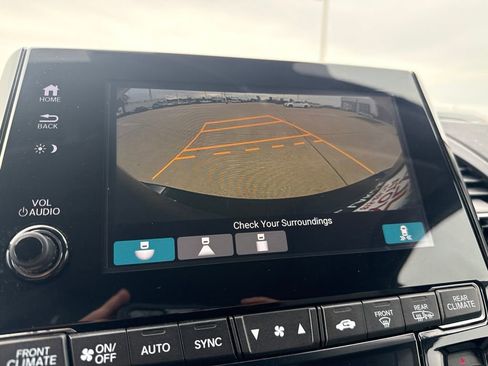 Used 2019 Honda Odyssey EX-L image 16