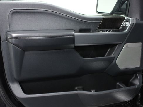 Used 2021 Ford F150 Lariat w/ Equipment Group 502A High image 11