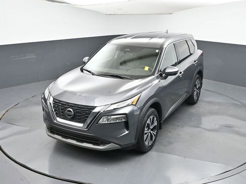 Used 2021 Nissan Rogue SV image 35