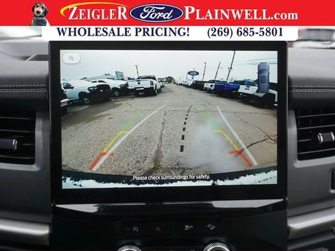 Used 2024 Ford Expedition XLT image 21