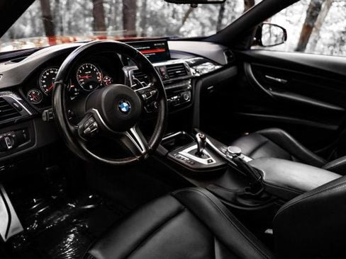 Used 2018 BMW M3 RWD image 16