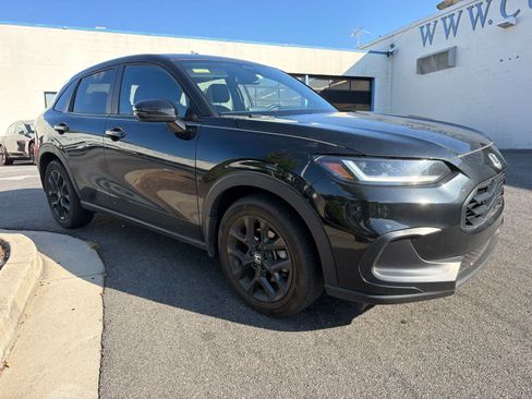 Used 2024 Honda HR-V Sport image 15