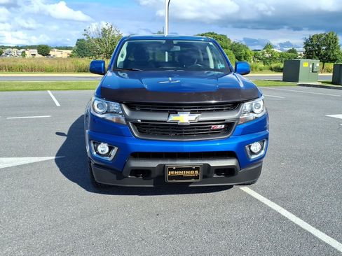 Certified 2019 Chevrolet Colorado Z71 AWD/4WD image 2