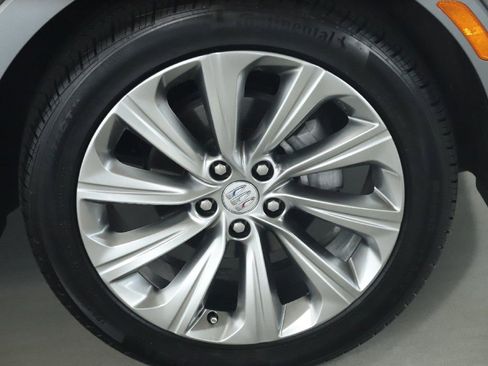 Used 2024 Buick Envista Sport Touring FWD image 10