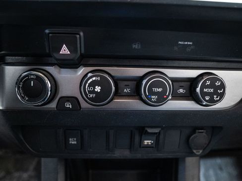 Certified 2020 Toyota Tacoma SR image 19