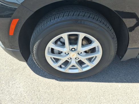 Used 2024 Chevrolet Equinox LT w/ LPO, Floor Liner Package image 5