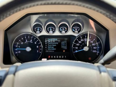 Used 2011 Ford F250 Lariat w/ Lariat Interior Pkg AWD/4WD image 28