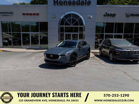 Used 2025 MAZDA CX-30 AWD 2.5 S w/ Preferred Package image 1