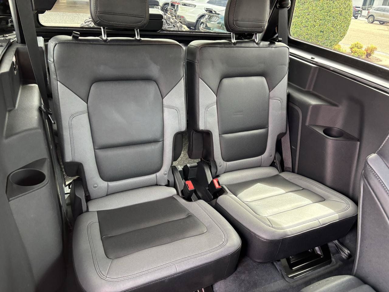 Used 2024 Ford Bronco Big Bend w/ Sasquatch Package AWD/4WD image 43