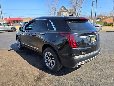 Used 2021 Cadillac XT5 Premium Luxury image 5
