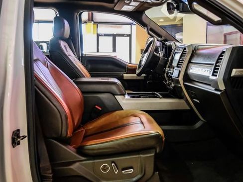 Used 2018 Ford F250 King Ranch w/ King Ranch Ultimate Package AWD/4WD image 33