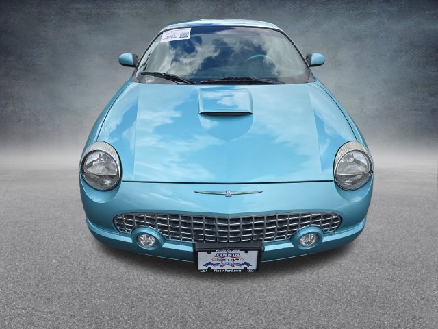 Used 2002 Ford Thunderbird RWD image 2
