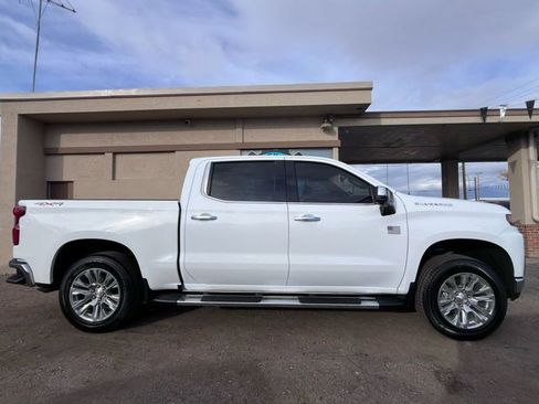 Used 2020 Chevrolet Silverado 1500 LTZ image 3